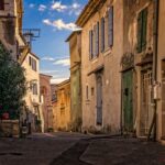 Déménager de Limoges à Marseille : Conseils pour une Transition Sans Souci et Découverte de la Vie Marseillaise